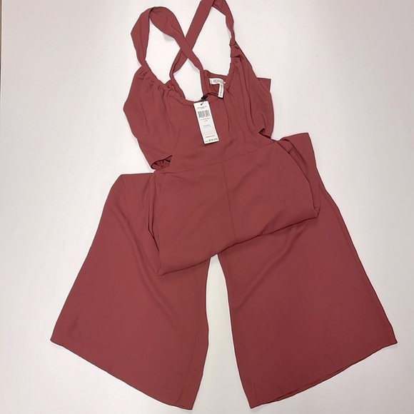 BCBGeneration Women's Cutout Crisscross Back Jumpsuit in Burnt Sienna, Size 6 - Picture 4 of 6